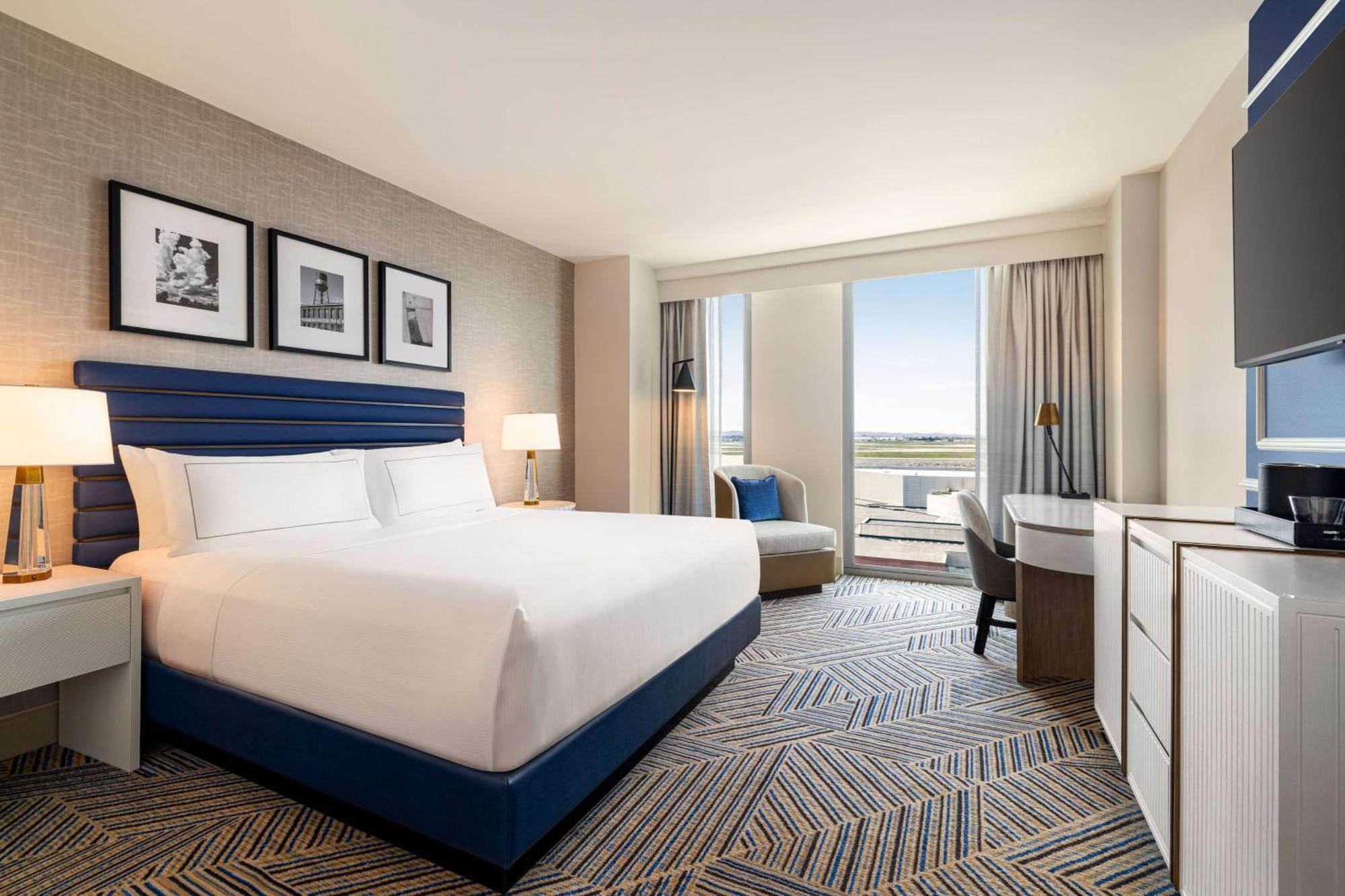 Hilton Bna Nashville Airport Terminal ภายนอก รูปภาพ