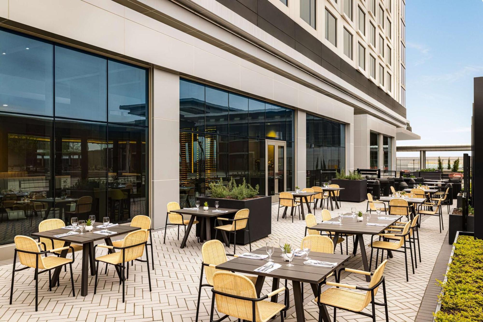 Hilton Bna Nashville Airport Terminal ภายนอก รูปภาพ